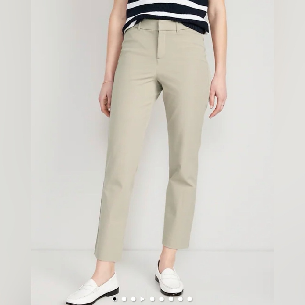 Old Navy Women’s Pixie Canvas Pants - Size 16